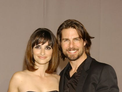 0212_penelope_tom-cruise_split13