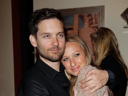 tobey_maguire_jennifer_meyer01