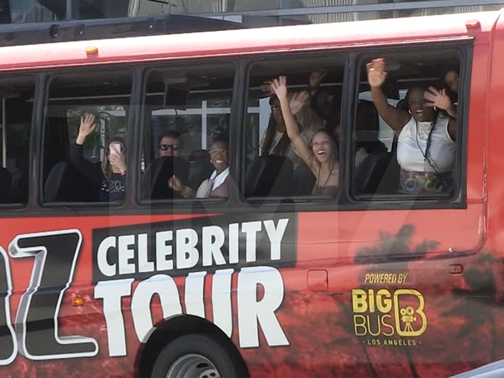 030824-andrea-bocelli-bus-primary