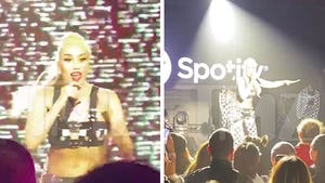 Gwen Stefani Performs at Spotify Wrapped Party