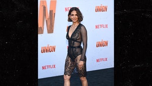 halle berry at the union movie premiere