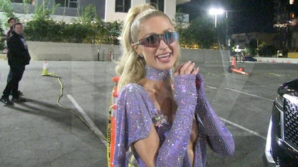 102524_paris_hilton_kal