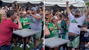 Jason Kelce Slugs 30 Ounces Of Beer In 5.7 Seconds In Epic Chugging Contest