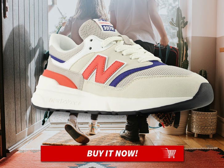 New-Balance-997R-Sneaker-MAIN