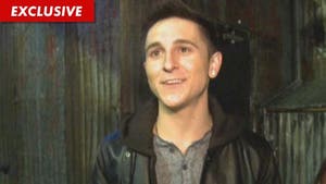 0210_mitchel_musso_tmz_EX