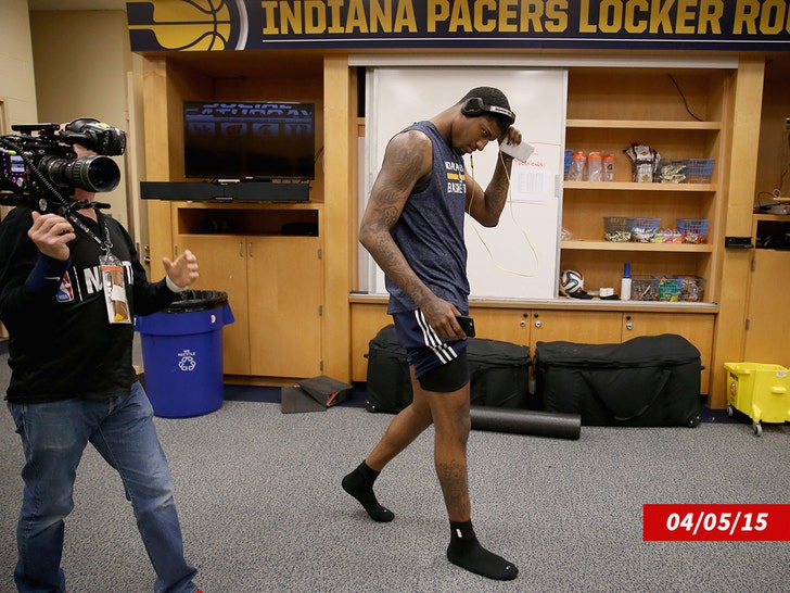 paul george locker room