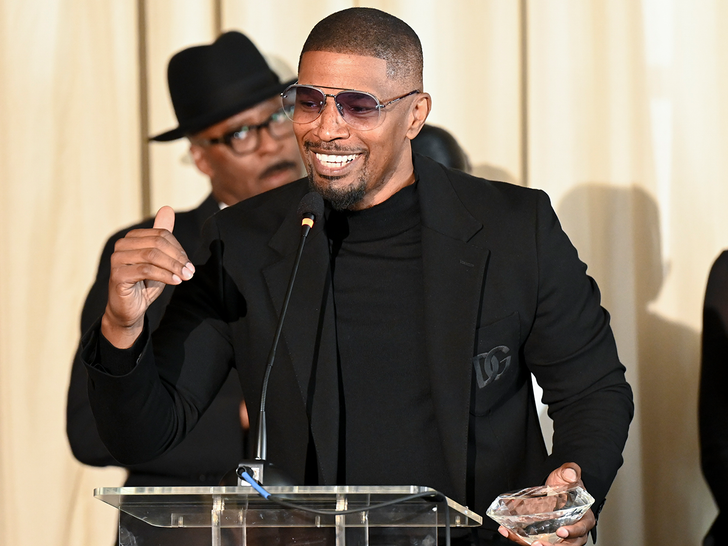 Jamie Foxx accepts the Producers Award