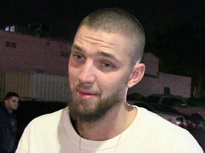 0118-Chandler-Parsons-tmz-01