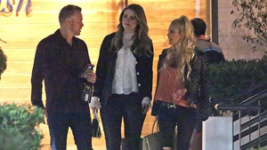 1017_Mischa-Barton-heidi-and-Spencer-filming-at-Bottlefish-in-Brentwood-for-the-HIlls-Reboot_MEGA2