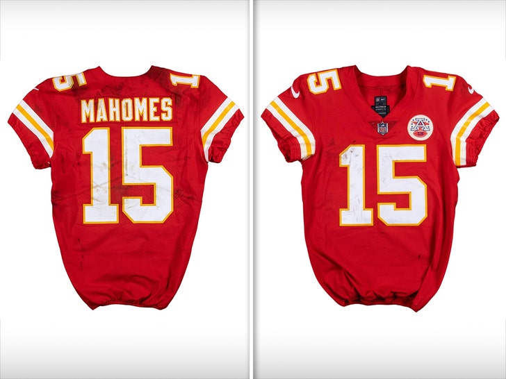 patrick mahomes jersey selling goldinauctions