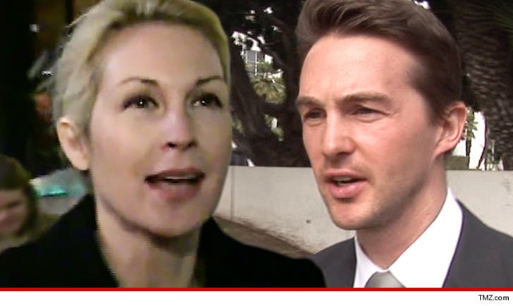 Kelly Rutherford -- Attempt to Keep Kids in U S :: 0813-kelly-rutherford-daniel-giersch-tmz-4