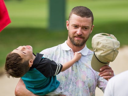 Justin Timberlake Jessica Biel Golfing Family vacation Photos 03