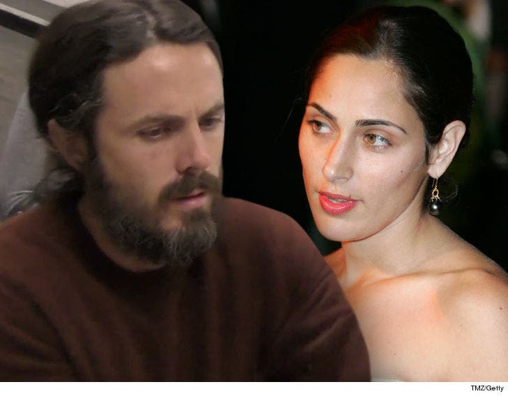 Casey Affleck Divorce Final :: 1205-casey-affleck-phoenix-summer-tmz-getty-4