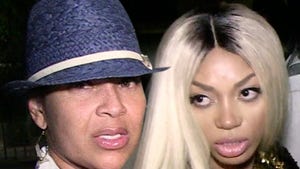 0219-lisaraye-mccoy-dencia-TMZ-01