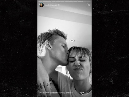 1005-cody-simpson-miley-cyrus-instagram-post-02