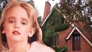 0921-jonbenet-ramsey-house-splash-getty-01