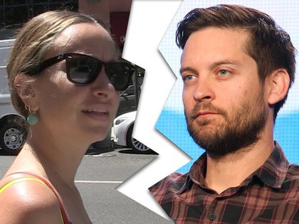 1030-Jennifer Meyer tobey mcguire-split art-tmz getty2