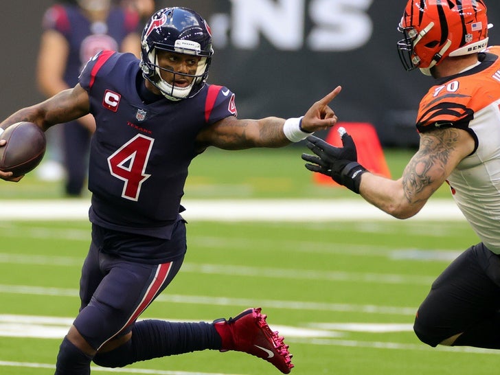 Deshaun Watson On The Field