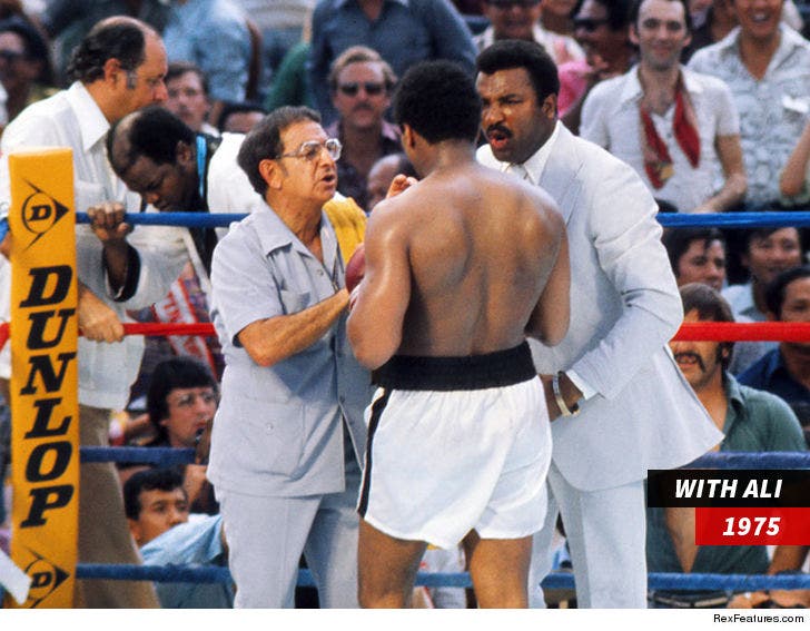 Muhammad Ali's 'Fight Doctor' Ferdie Pacheco Dead at :: 1116-ferdie-pacheco-muhammad-ali-1975-rex-7