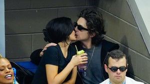 Kylie Jenner And Timothee Chalamet Kissing At The US Open