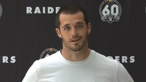 100219_derek-carr-priamry