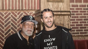 1110-colin-kaepernick-john-carlos-instagram-liwi68