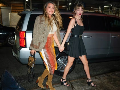 Taylor Swift And Blake Lively Together photos  4