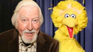 1208-caroll-spinney-getty-03