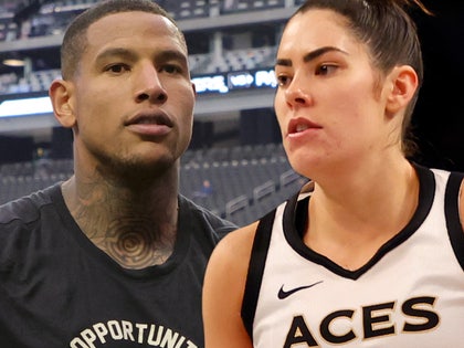 kelsey plum darren waller split