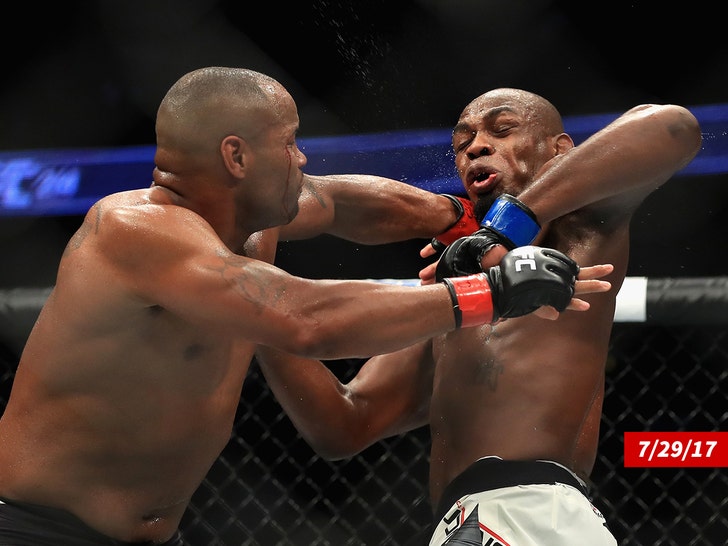 1014-jon jones daniel cormier getty