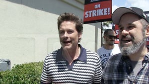 050223-rob-lowe-primary2