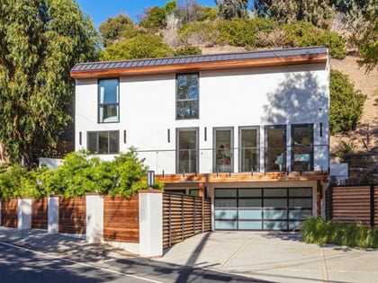 Pam Anderson and Tommy Lee's Sons Sell Malibu Home For $3M