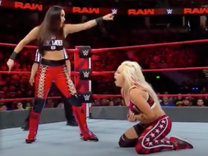 0925-nikki-bella-screengrab-deadspin