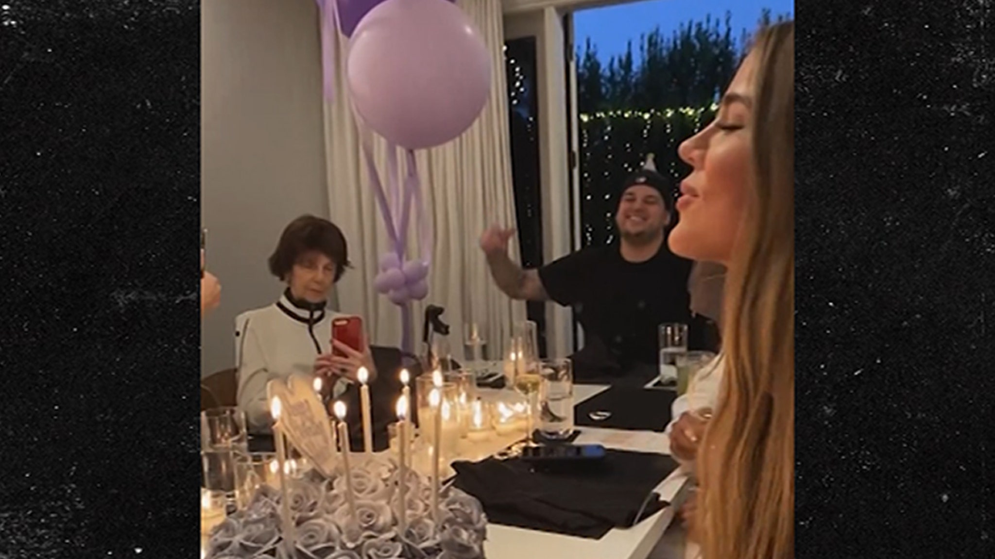 Rob Kardashian Makes Rare Appearance at Khloe Kardashian's Birthday ...