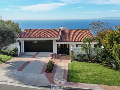 House On The California Coast