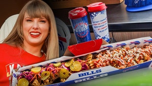 taylor swift and bills food getty Delaware North 1