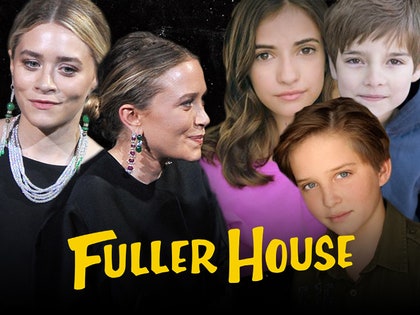 020516-fuller-house-getty-imdb