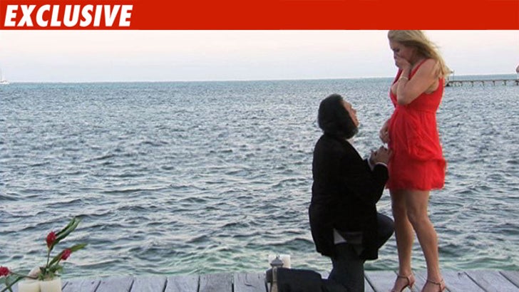 Gene 'I'll Never Get Married' Simmons PROPOSES :: 072511-gene-simmons-still-v2