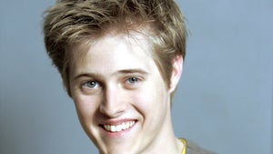 0912-Lucas-Grabeel-Memba-Them-PRIMARY