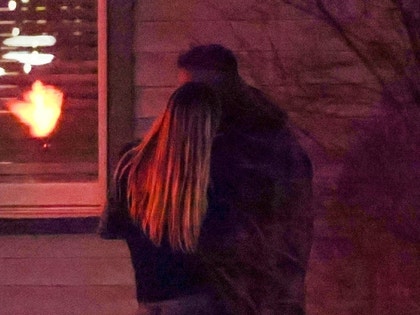 Mauricio Umansky is spotted kissing a new mystery woman in Aspen photos 0000