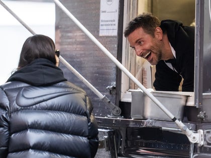 1206-bradley-cooper-food-truck-photos-primary-2