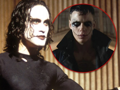 the crow main everett collection