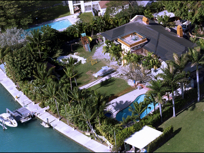 Gloria Estefan owns 2 properties on Star Island.