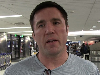 0128-chael sonnen-tmz-01