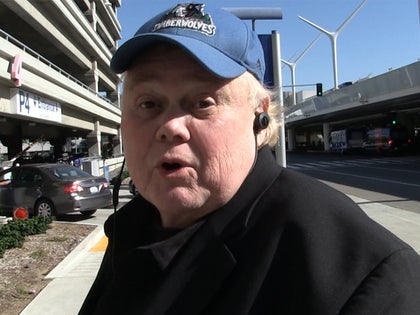 012318_louie_anderson_primary