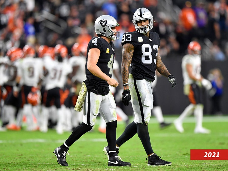 derek carr and darren waller getty 