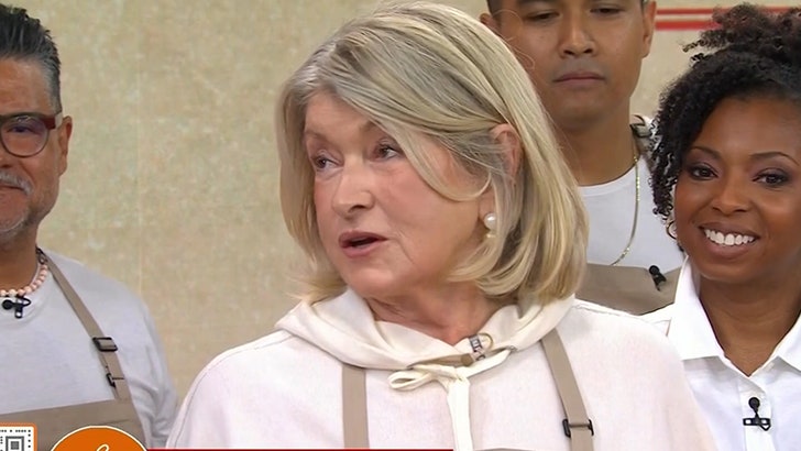 112124_martha_stewart_kal