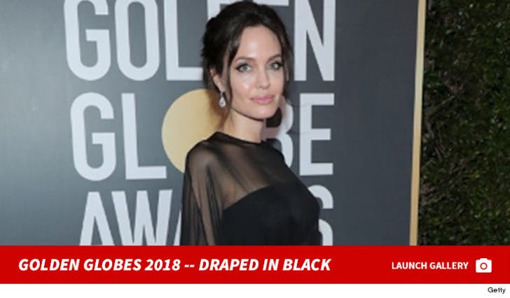 Golden Globes 2018 -- Draped in Black