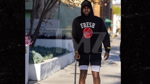 jason derulo walking with the cane