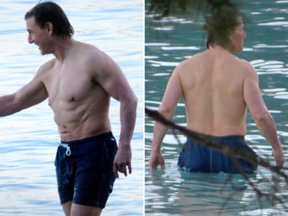 Tom Cruise Shirtless On The Beach